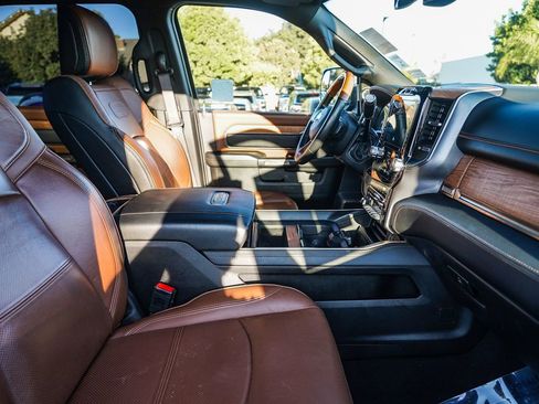 Used 2022 RAM 2500 Limited image 23