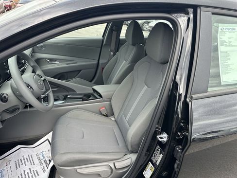 New 2026 Hyundai Elantra SE FWD image 11