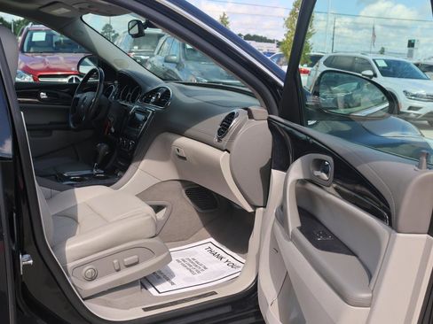 Used 2017 Buick Enclave Premium w/ Experience Buick Package image 15