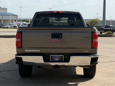 Used 2014 GMC Sierra 1500 SLE w/ SLE Value Package AWD/4WD image 5