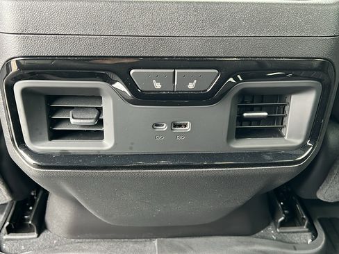 New 2026 Chevrolet Silverado 1500 ZR2 w/ ZR2 Bison Edition AWD/4WD image 17