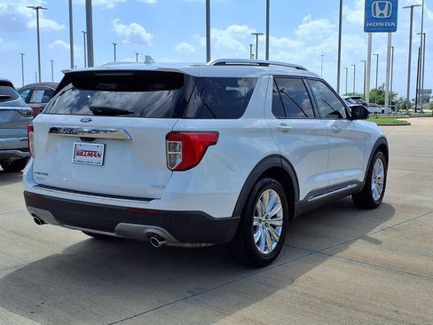 Used 2020 Ford Explorer Limited RWD image 7
