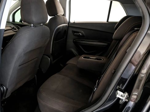 Used 2020 Chevrolet Trax LS w/ Tint and Cruise Package image 34