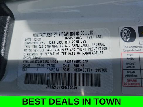 Used 2025 Nissan Z Performance w/ Floor Mat Package RWD image 41