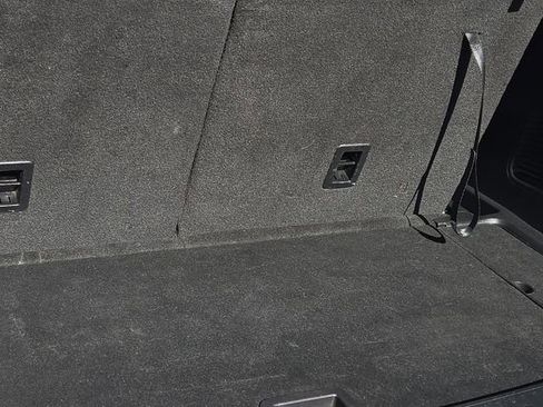 Used 2023 Ford Explorer XLT w/ Equipment Group 202A image 11