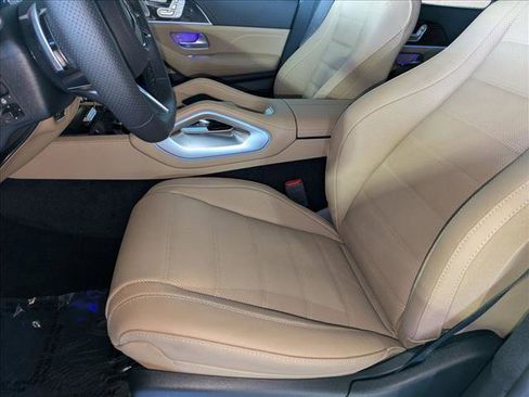 New 2026 Mercedes-Benz GLS 450 4MATIC image 4