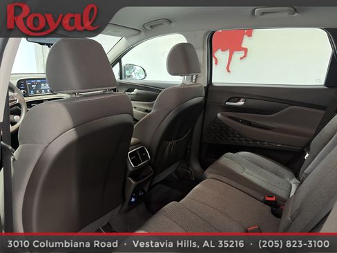 Used 2019 Hyundai Santa Fe SEL FWD image 17