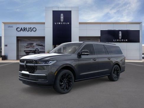New 2026 Lincoln Navigator L Reserve AWD/4WD image 1