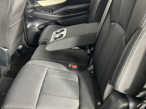 Used 2020 Subaru Ascent Premium w/ Convenience Package AWD/4WD image 17