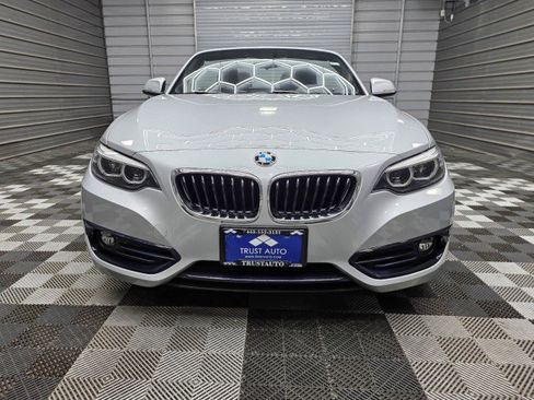 Used 2018 BMW 230i xDrive Convertible AWD/4WD image 3