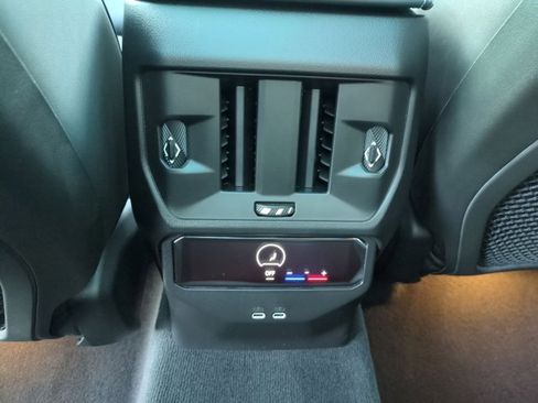 Certified 2025 BMW X3 M50 w/ Premium Package image 17