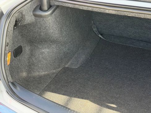 Used 2013 Chrysler 300 RWD image 36