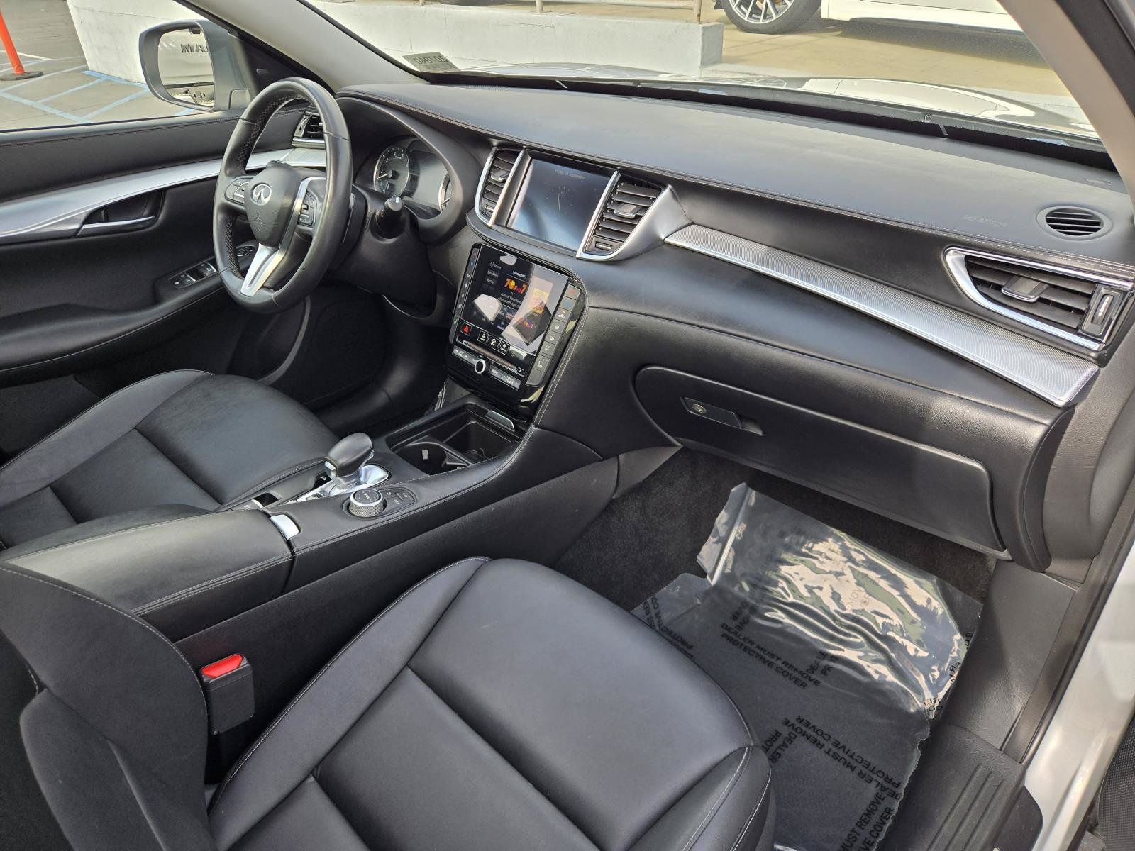 Used 2021 INFINITI QX50 Luxe FWD image 32