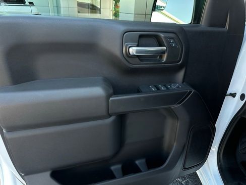 Used 2024 GMC Sierra 1500 Pro w/ Graphite Edition image 10