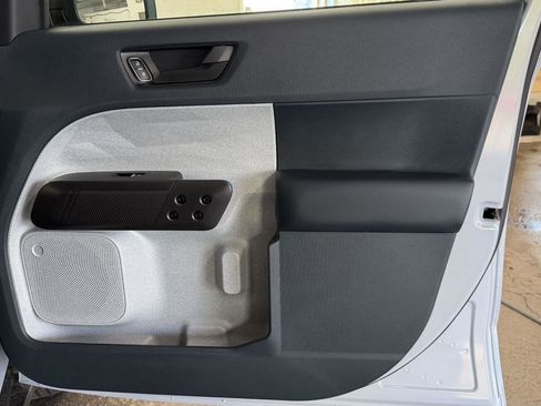 New 2025 Ford Maverick XLT w/ XLT Luxury Package image 26