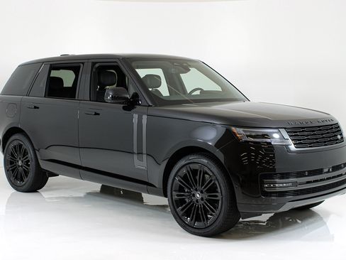 Used 2025 Land Rover Range Rover Long Wheelbase Autobiography AWD/4WD image 8