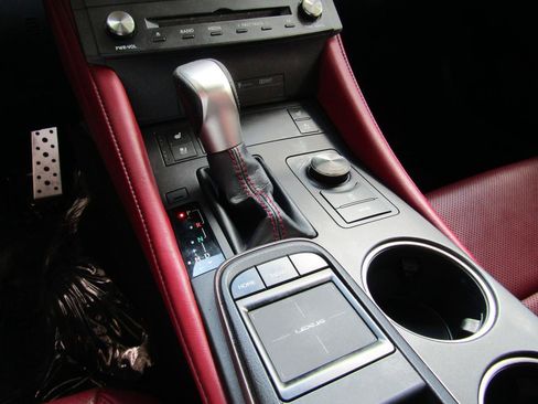 Used 2015 Lexus RC 350 AWD w/ Navigation System Package image 18
