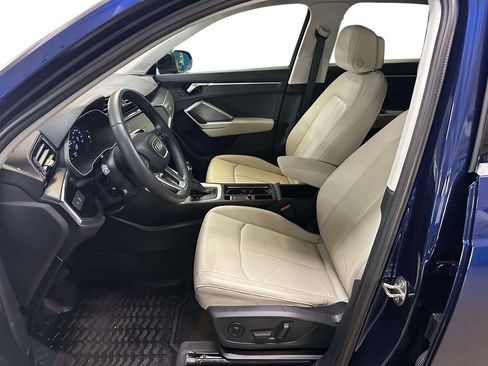 Used 2023 Audi Q3 2.0T Premium w/ Convenience Package AWD/4WD image 18