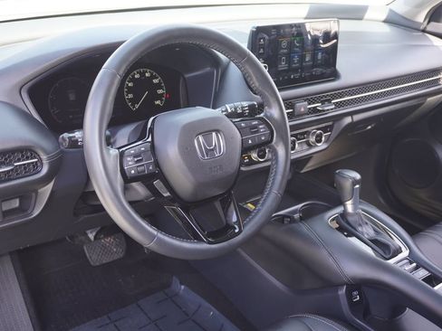 Used 2023 Honda HR-V EX-L image 12