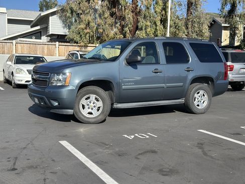 Used 2008 Chevrolet Tahoe LS image 1