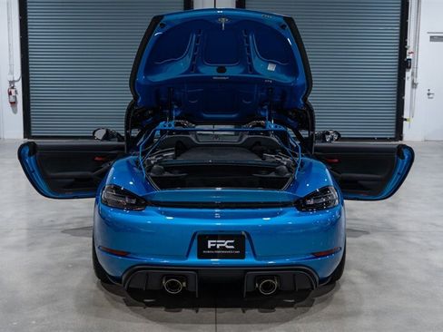 Used 2024 Porsche 718 Boxster Spyder RS RWD image 40