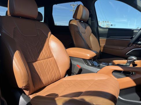 Used 2025 Kia Telluride EX X-Line AWD/4WD image 30
