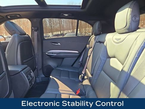 Used 2020 Cadillac XT4 Premium Luxury image 13