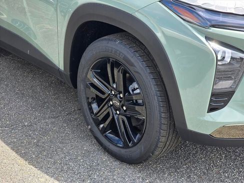 New 2026 Chevrolet Trax ACTIV FWD image 16