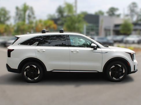 New 2026 Kia Sorento EX FWD image 16
