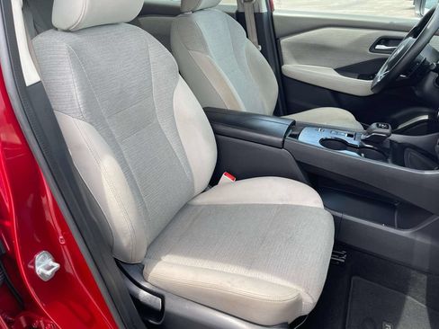 Used 2022 Nissan Rogue SV FWD image 33