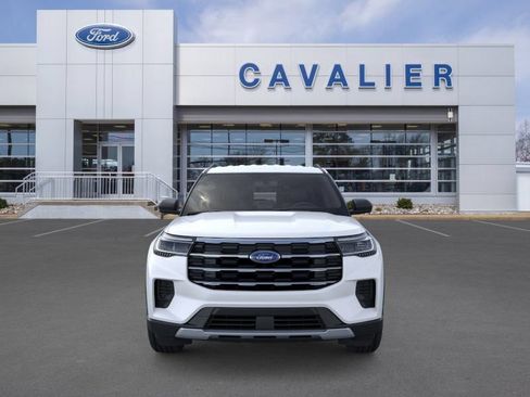 Used 2026 Ford Explorer Active AWD/4WD image 6