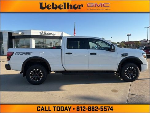 Used 2024 Nissan Titan PRO-4X image 3