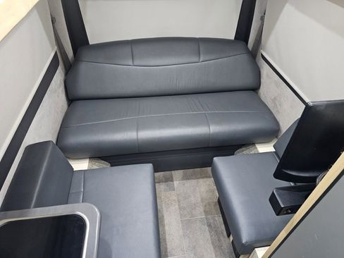 Used 2019 Mercedes-Benz Sprinter 144 image 26