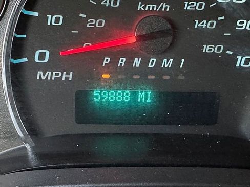 Used 2019 GMC Savana 2500 w/ Driver Convenience Package image 28