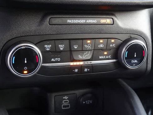 Used 2024 Ford Escape ST-Line FWD image 25