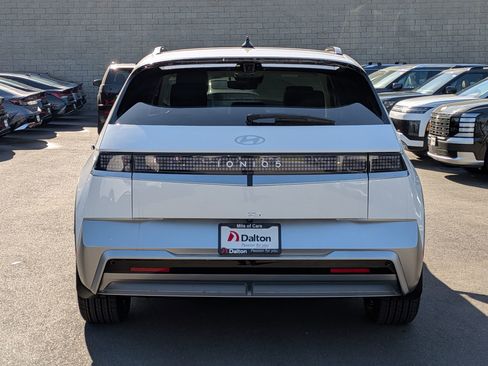 New 2026 Hyundai Ioniq 5 Limited image 3