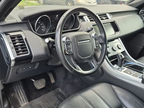Used 2017 Land Rover Range Rover Sport HSE AWD/4WD image 2