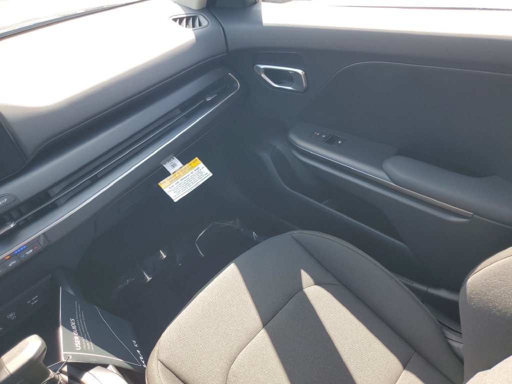 New 2026 Kia K4 FWD image 26