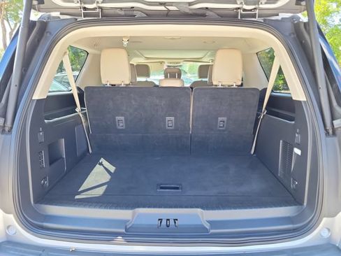 Used 2023 Ford Expedition Max Limited RWD image 9