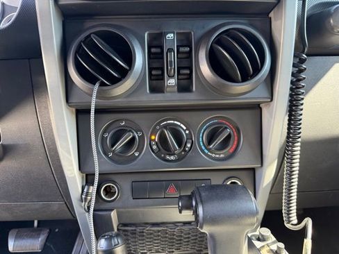 Used 2010 Jeep Wrangler Unlimited Sport image 16