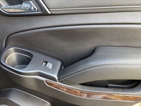 Used 2019 Chevrolet Tahoe LS w/ Skid Plate Package image 35