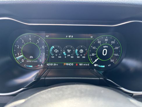 Used 2019 Ford Mustang GT Premium w/ Equipment Group 401A RWD image 20