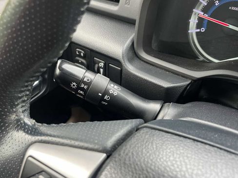 Used 2015 Toyota 4Runner SR5 Premium AWD/4WD image 43