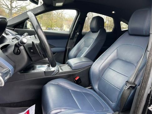 Used 2018 Jaguar E-PACE R-Dynamic HSE image 12