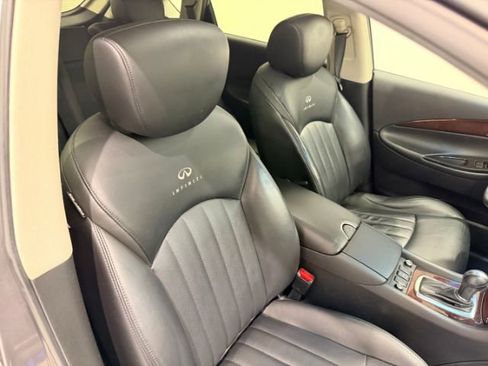 Used 2012 INFINITI EX35 Journey w/ Premium Pkg image 47