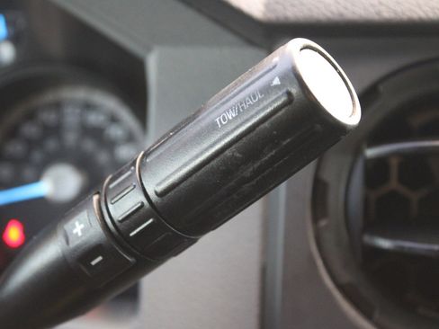 Used 2014 Ford F250 XL w/ Power Equipment Group image 13