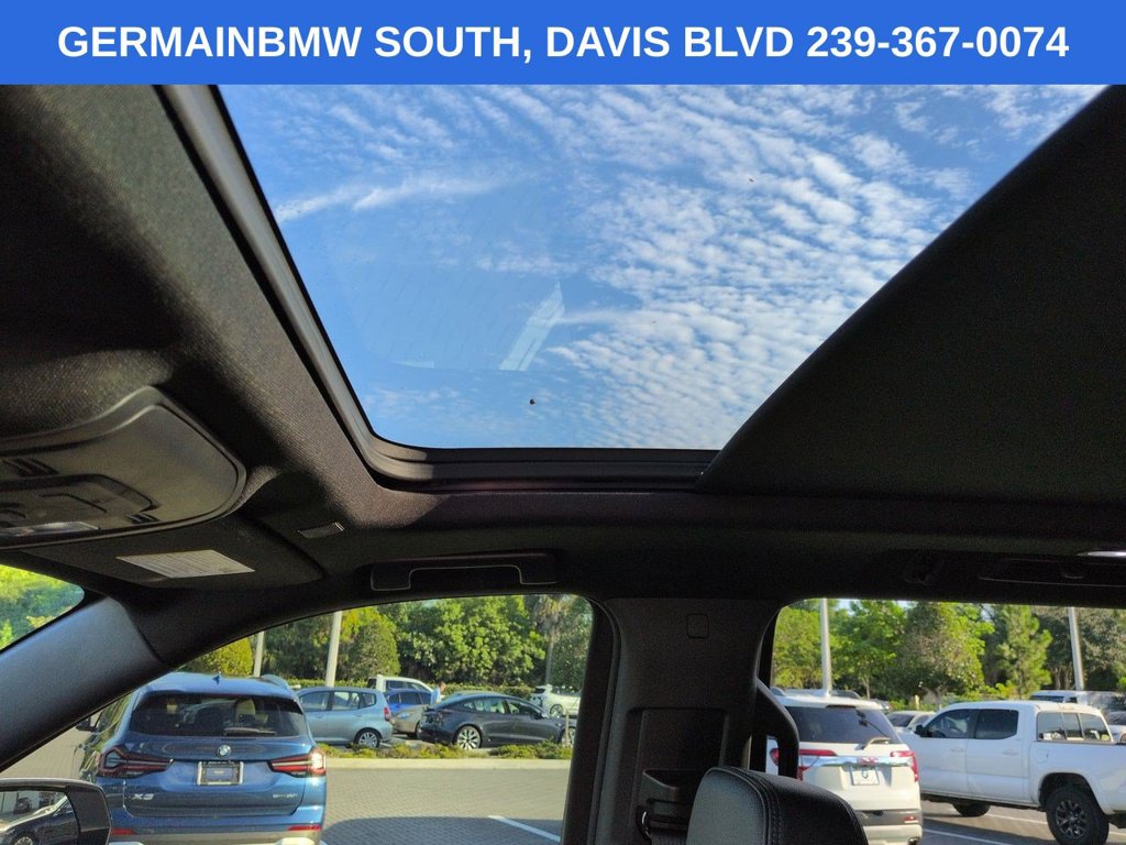 Used 2023 GMC Yukon Denali AWD/4WD image 22