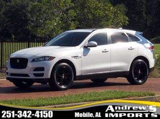 Used 2019 Jaguar F-PACE Premium image 1