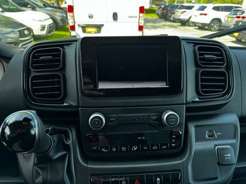 Used 2026 RAM ProMaster 2500 w/ Convenience Group FWD image 26