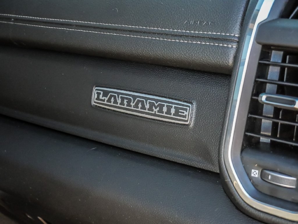Used 2025 RAM 1500 Laramie w/ Sport Appearance Package AWD/4WD image 17